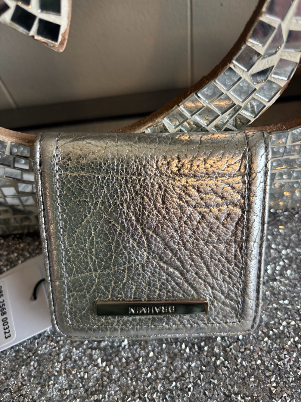 ⭐️Brahmin Jane Silver Duchess Wallet - Picture 3 of 9